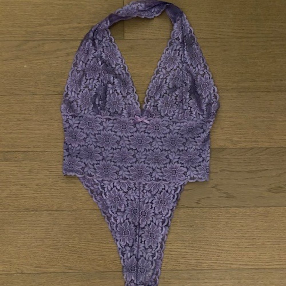 Victoria Secret One Piece Halter - Picture 2 of 3